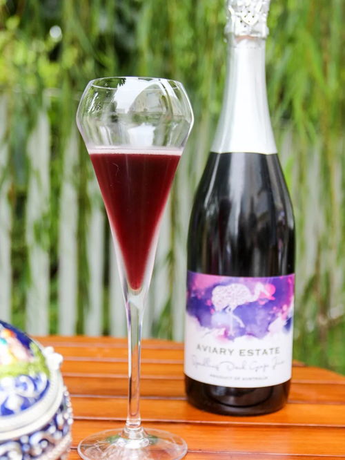顏值飲品1元起 無醇粉鉆免費(fèi)飲 發(fā)現(xiàn)至in妹紙聚集地,茶飲 果汁 美酒 咖啡同時(shí)pick 酒精飲料